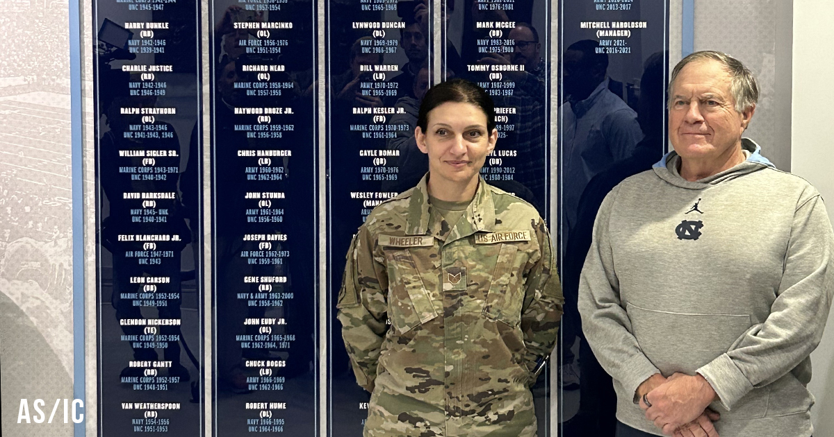 UNC Football Salutes Military by Dedicating Display on Veterans Day