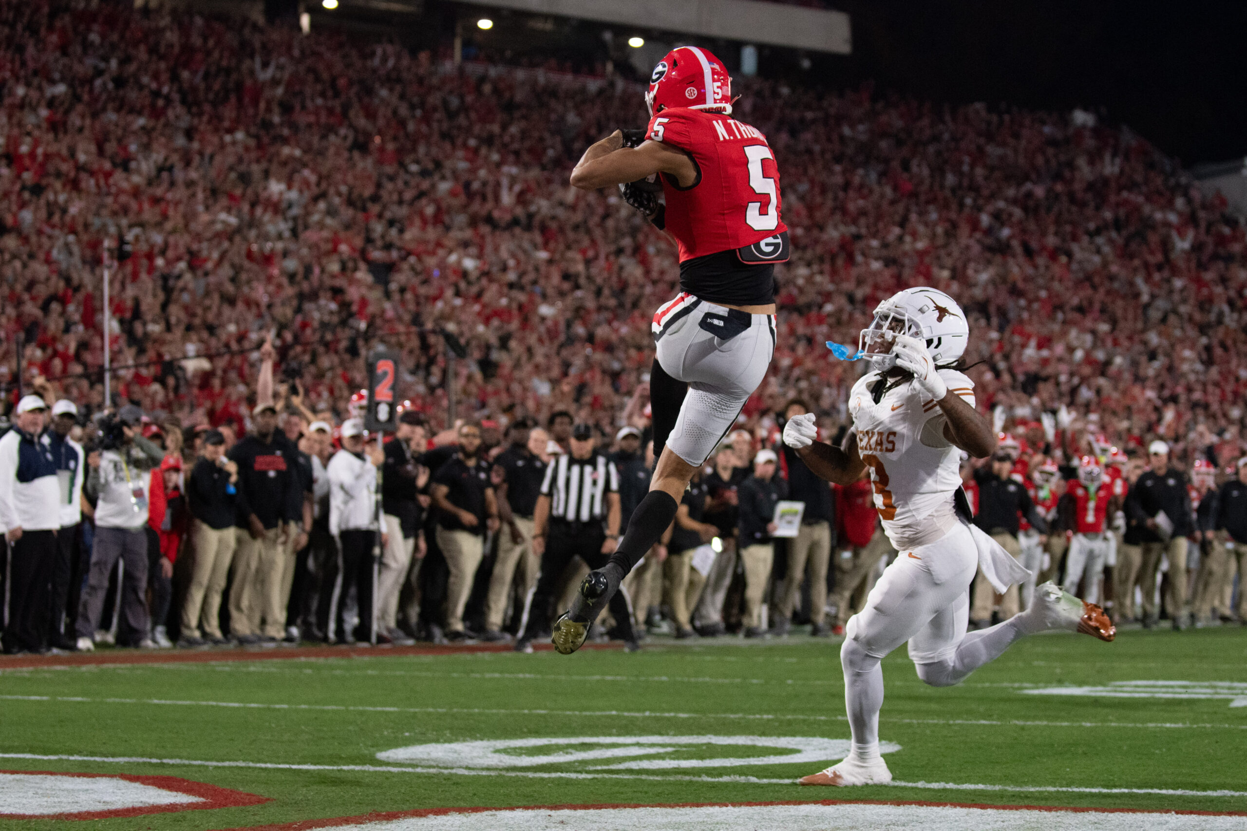 Texas natives come up big for Georgia