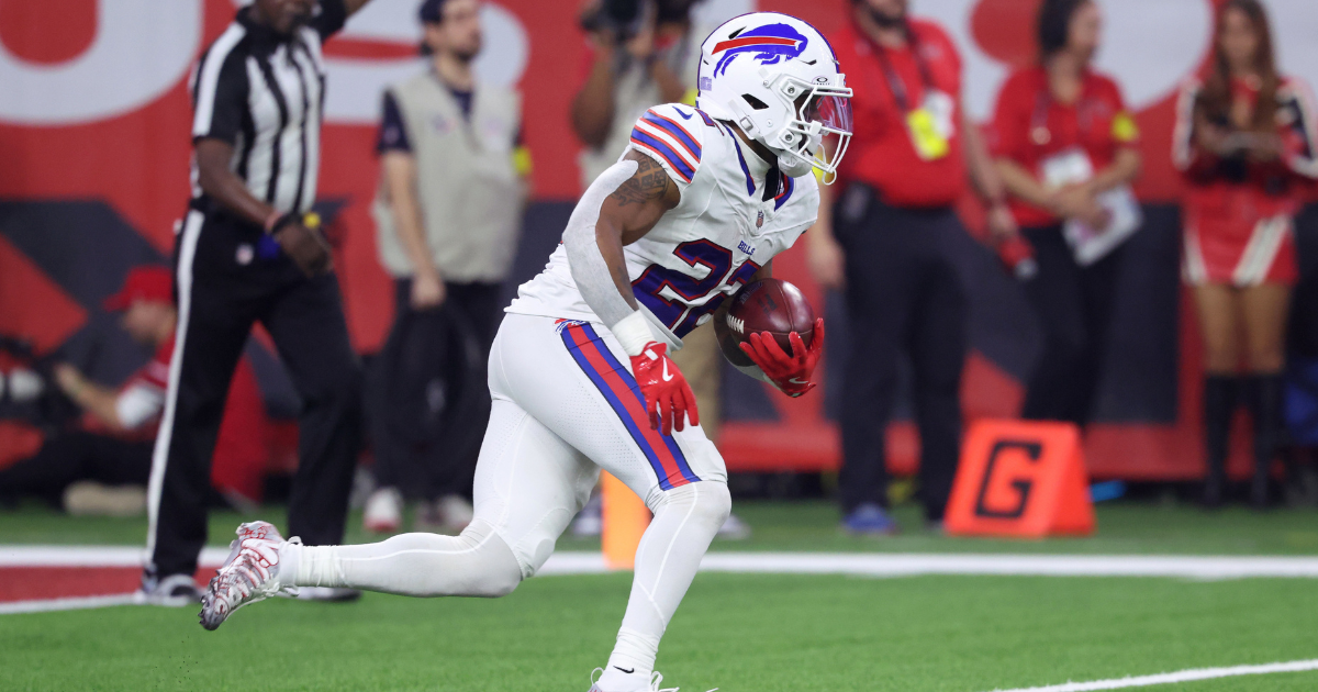 Ray Davis Finds New Niche as the NFL's Top Kick Returner in 2025