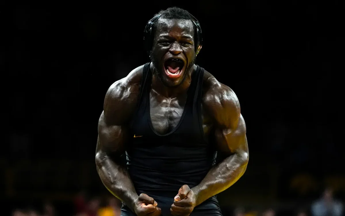 #3 Hawkeyes skunk #19 Panthers on Friday night in Iowa City