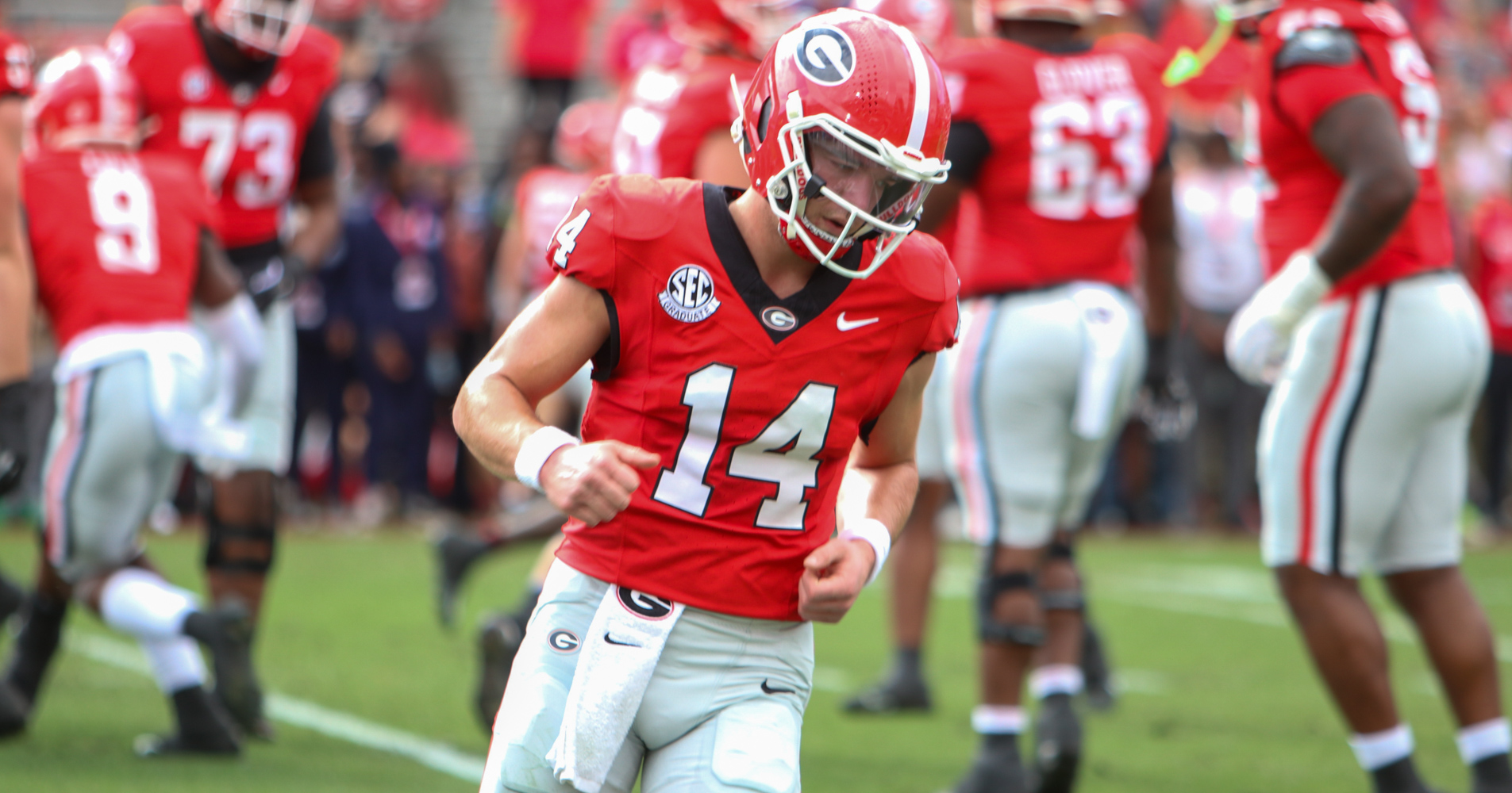 Halftime Notes: Georgia leads Charlotte 28-3