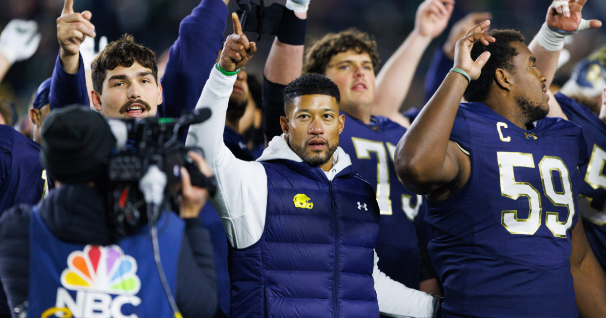 Notre Dame declines bowl invitation after missing College Football Playoff