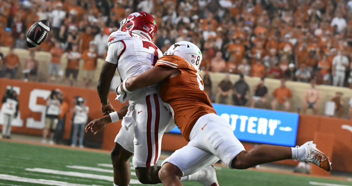 Top PFF defensive grades from Texas’ 52-37 win over Arkansas on Saturday