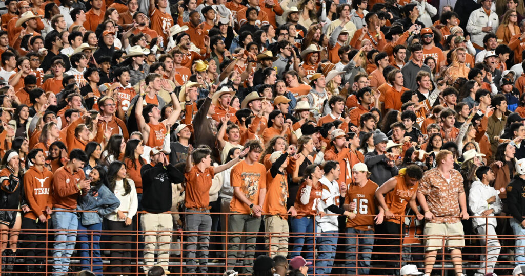 Texas fans