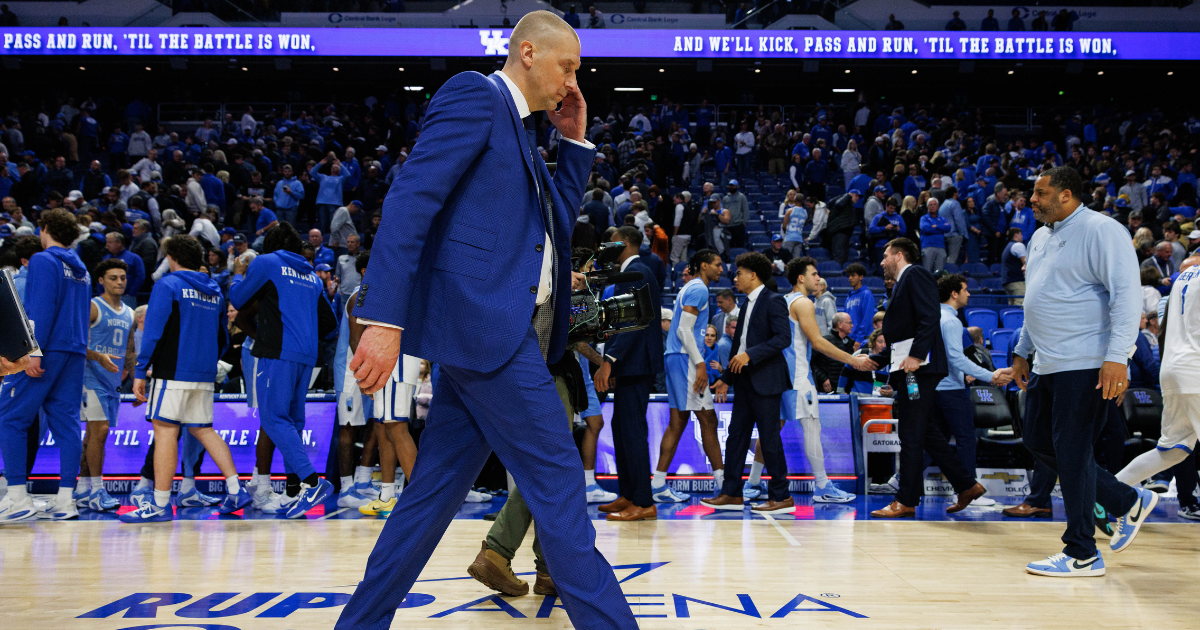 Mark Pope on the state of Kentucky’s locker room after third loss: ‘The game will beat it out of you’