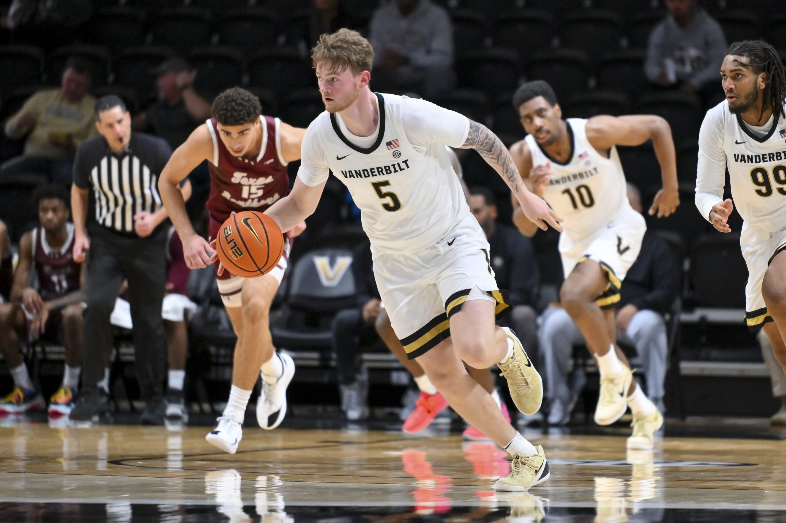 Battle of Unbeatens: Vanderbilt vs SMU Preview