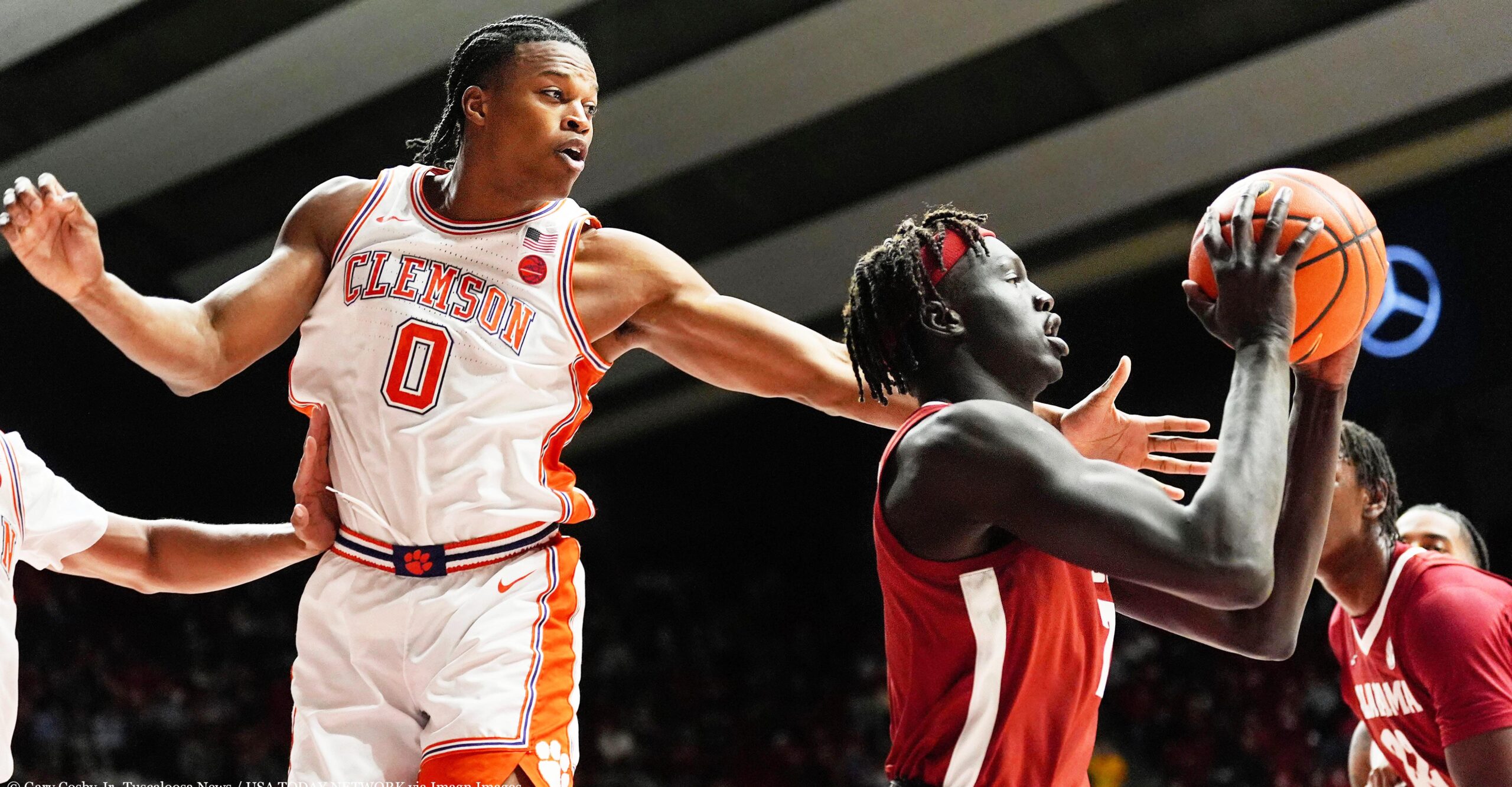 Clemson's second half rally comes up short in 90-84 loss to No. 12 Alabama