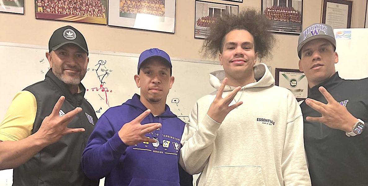 David Schwerzel decides to stay local and signs with the Washington Huskies