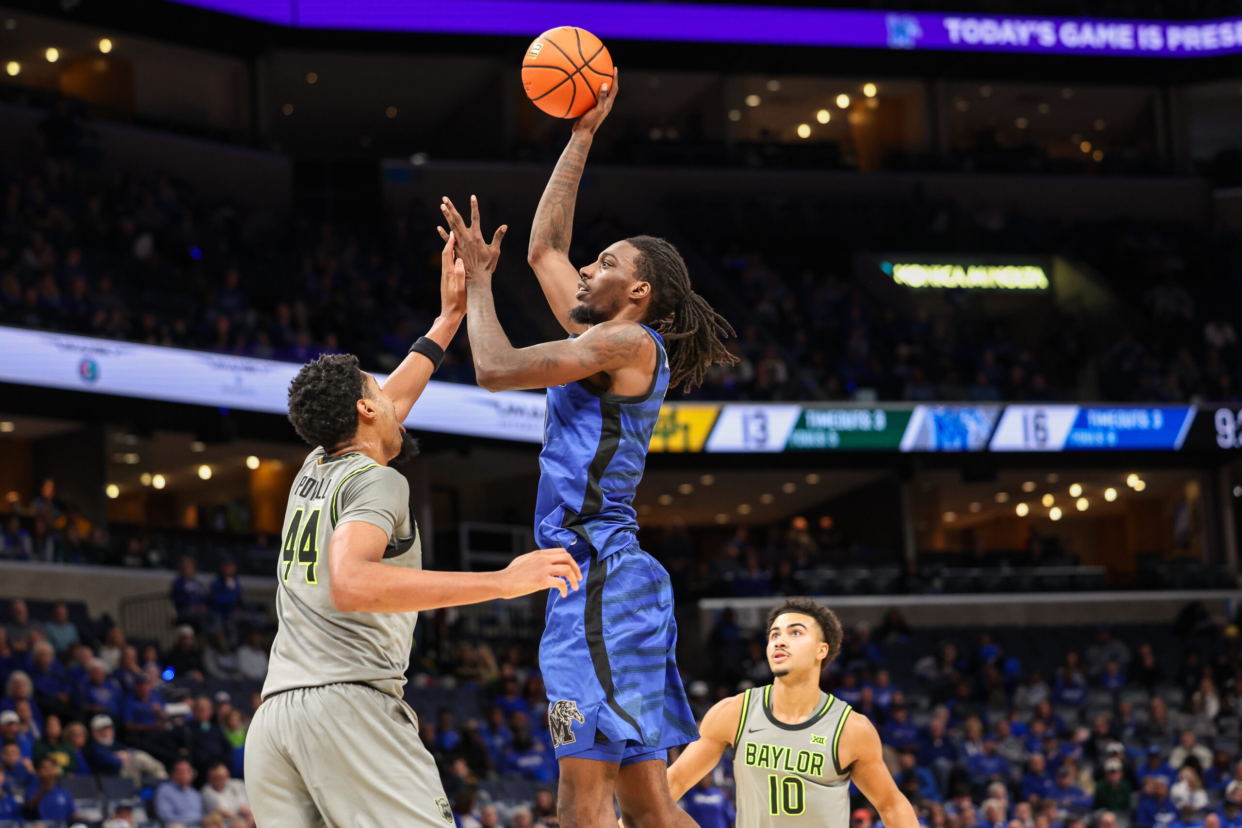 Memphis Wins Third Straight Game, Beats Baylor 78-71