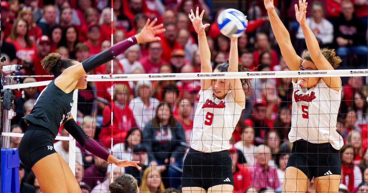 Kentucky is top seed remaining after No. 1 Nebraska fell in Elite Eight