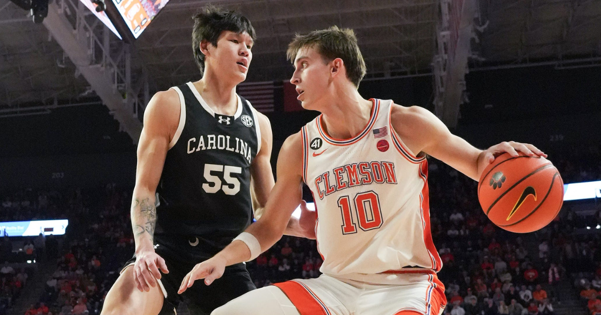 Offensive struggles continue as South Carolina falls in road loss at Clemson