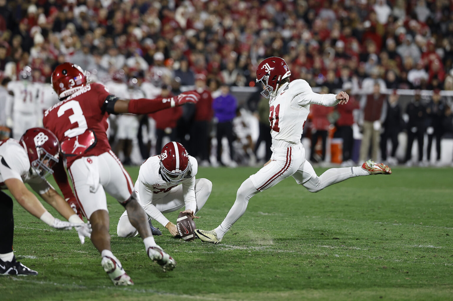 Photo Gallery: Alabama beats Oklahoma 34-24 in CFP First Round