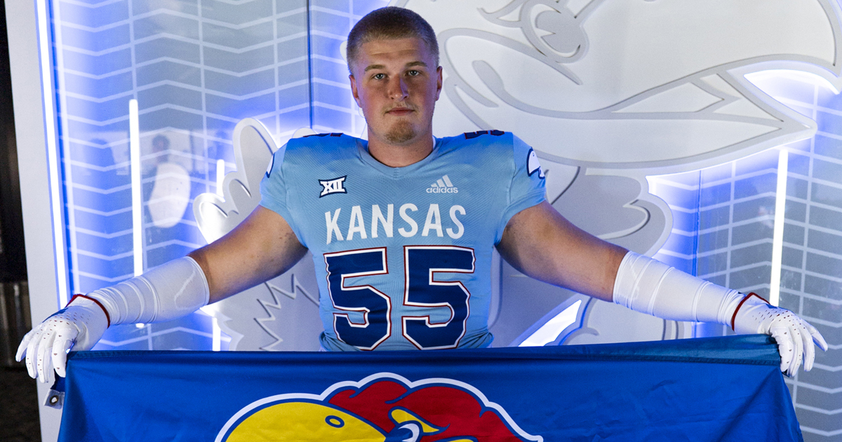 Kaden Moody say Daryl Agpalsa was big reason he chose Kansas