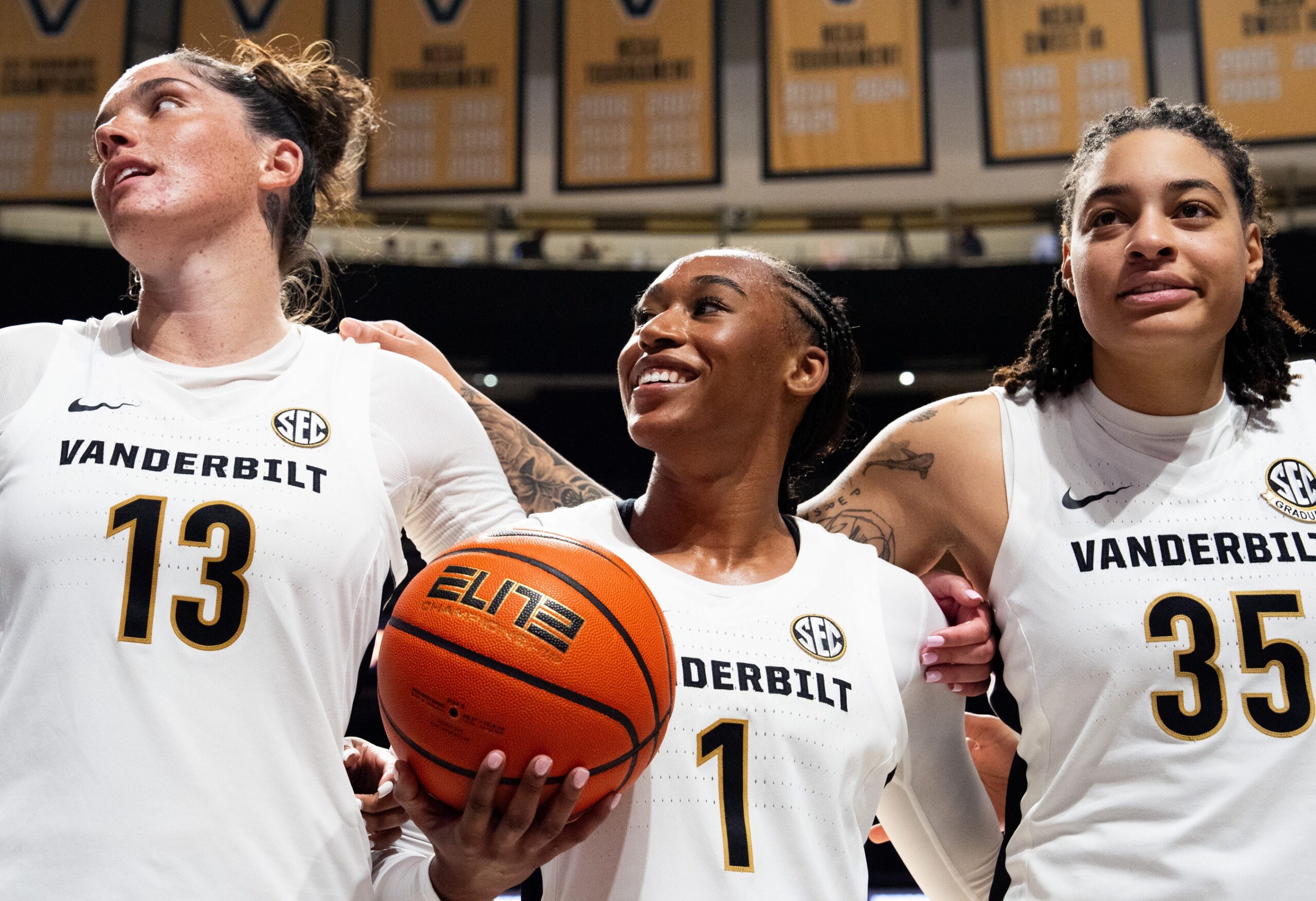 Image for Women's Basketball Non-Conference Roundup