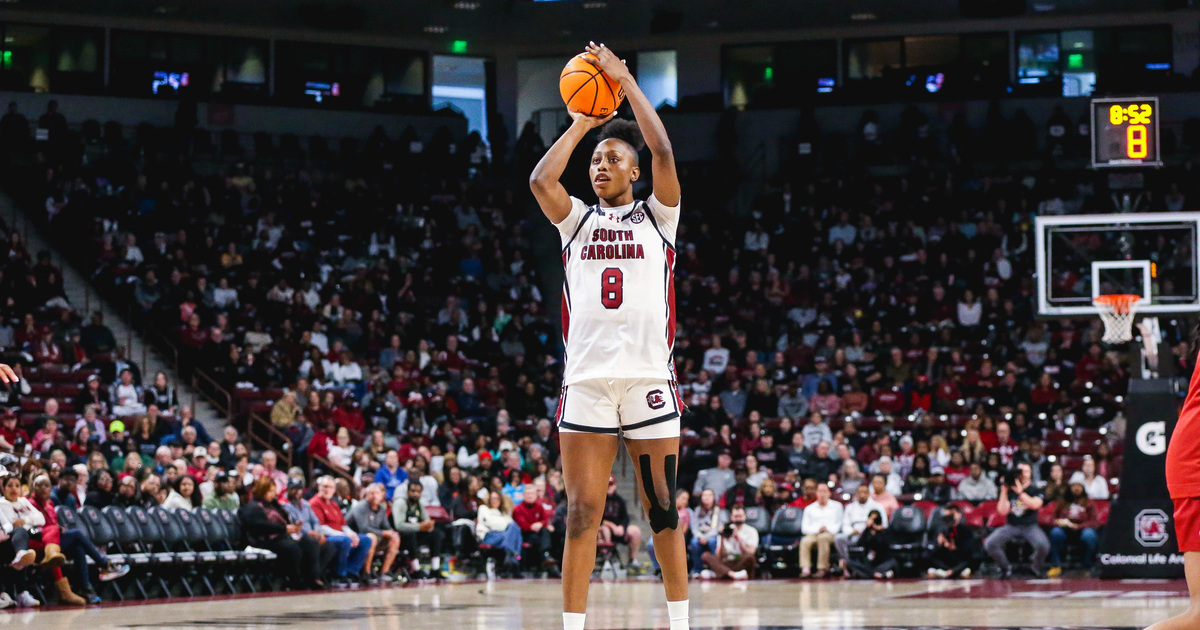 South Carolina women’s basketball: Joyce Edwards scores 22 in rout of Arkansas
