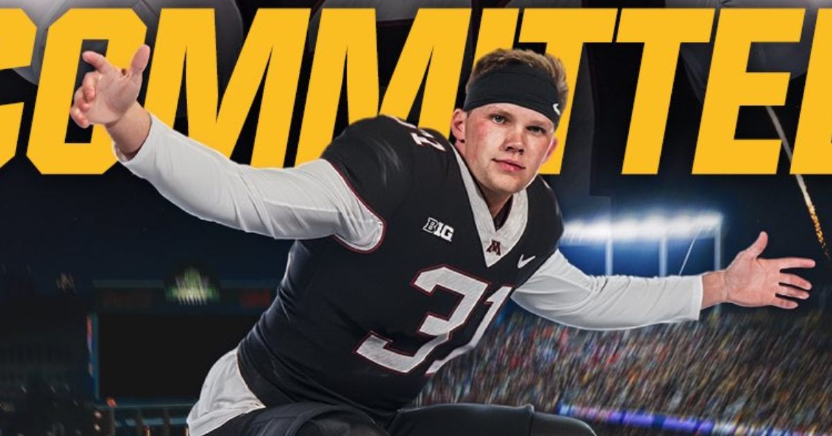 Minnesota adds to specialist room with punter Zachary Robbins