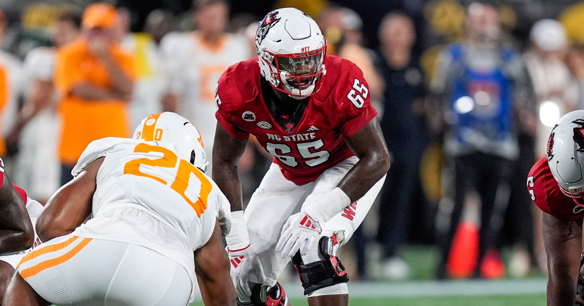 South Carolina transfer OL Jacarrius Peak injured