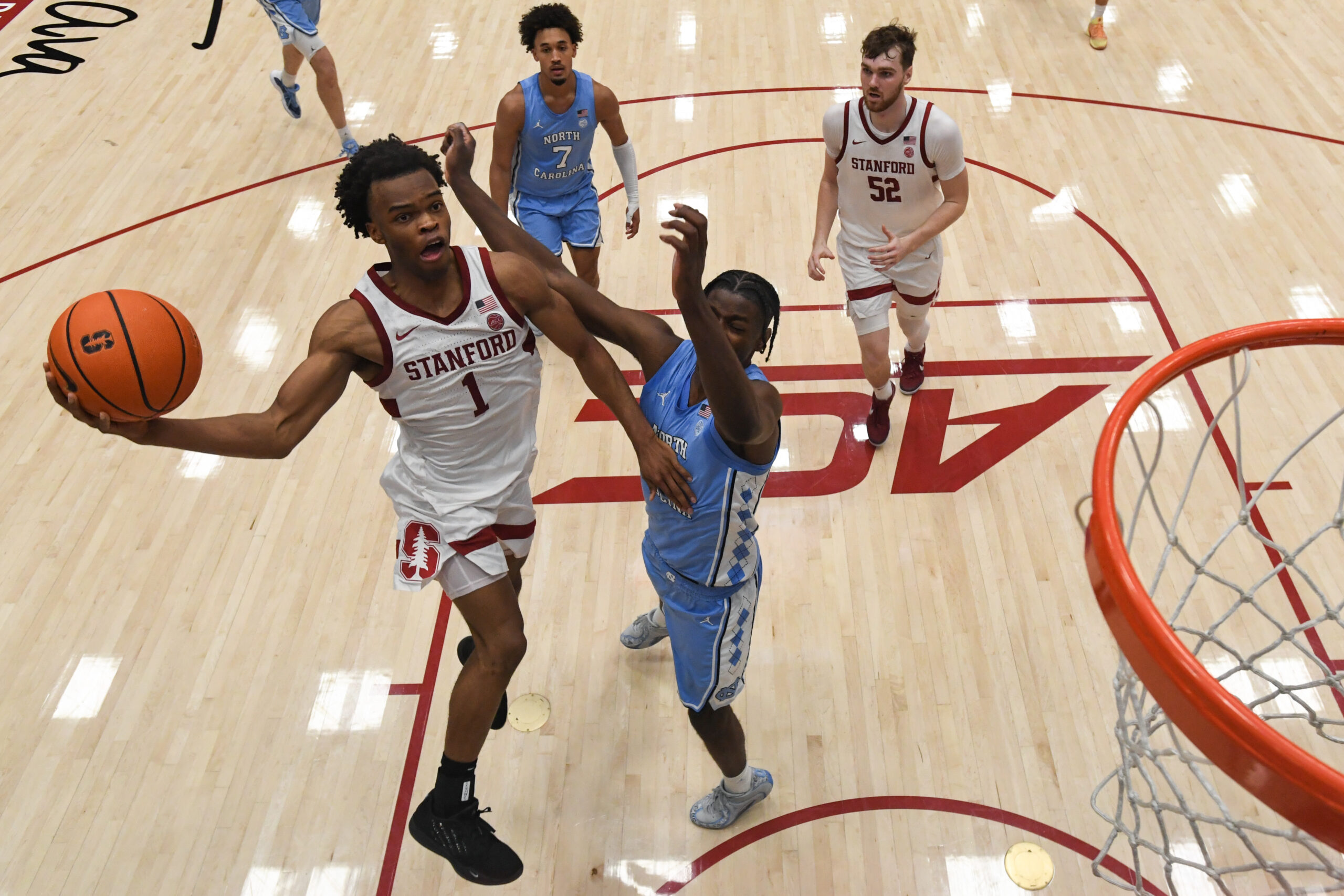 Recap: Stanford Men’s Basketball upsets No. 14 North Carolina at Maples
