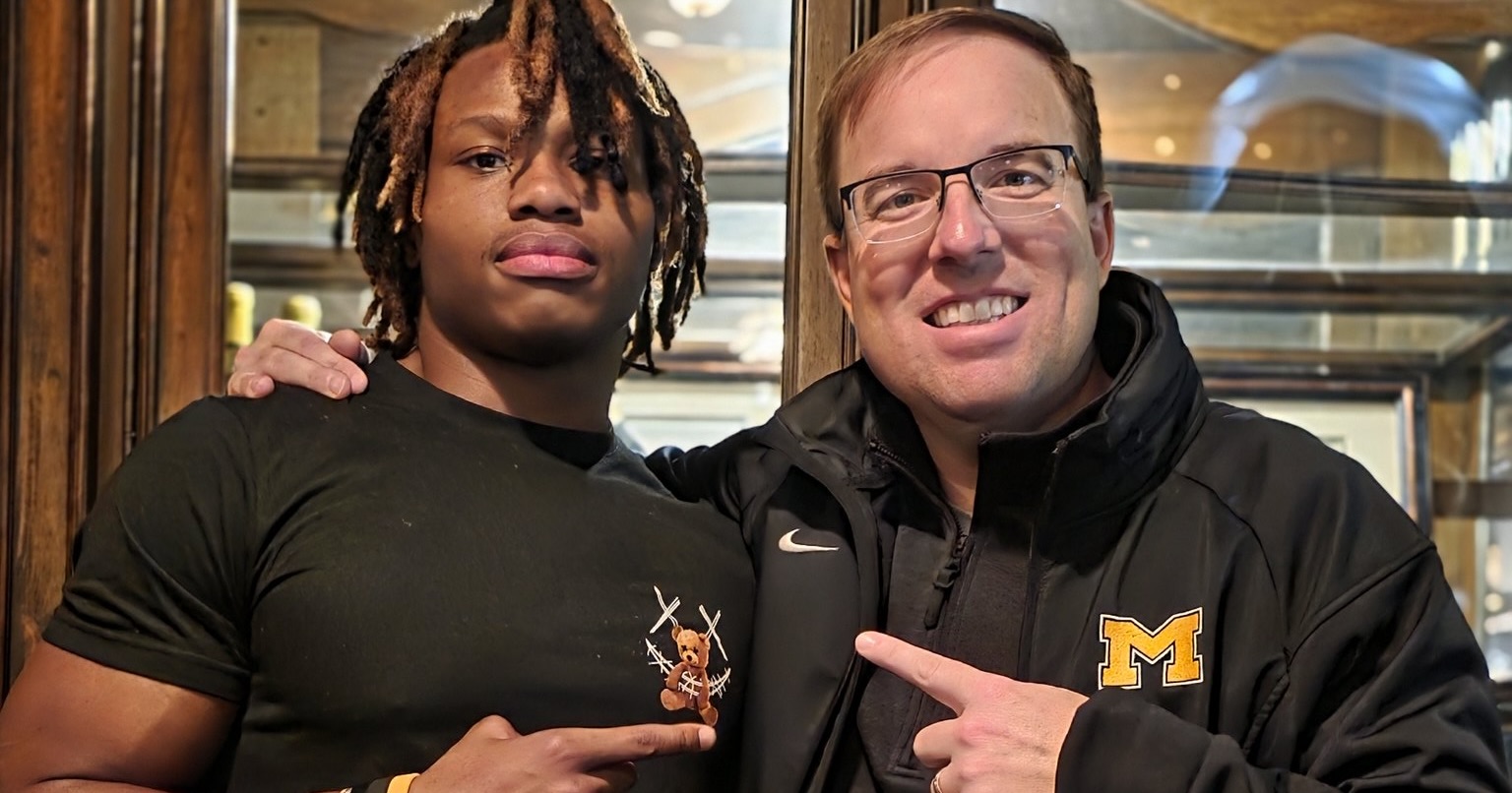 Xai'Shaun Edwards speaks with 'role model' Barry Sanders en route to signing with Mizzou