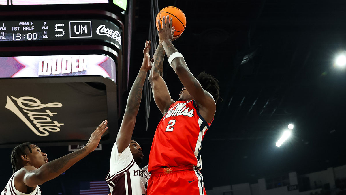 Ole Miss escapes Starkville with win over Mississippi State to keep SEC winning streak alive