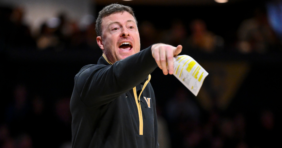 Vanderbilt hosts 22-year-old pro point guard Bryce Griggs for official visit