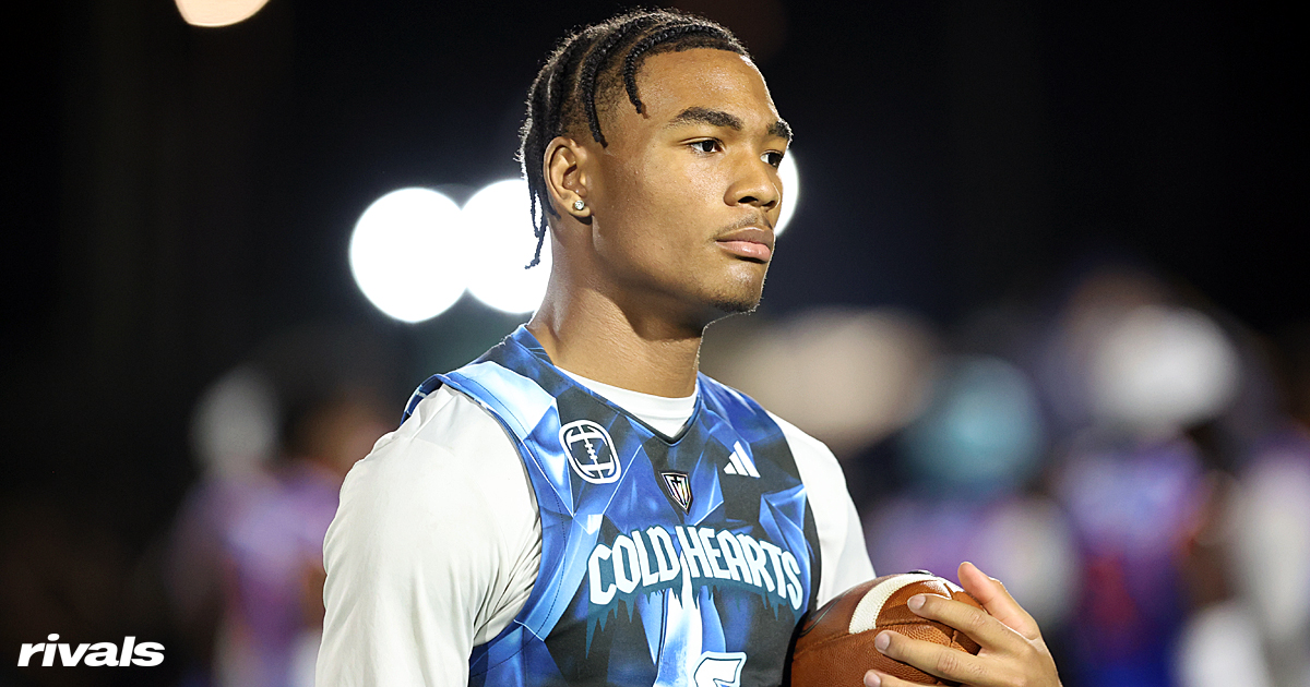 Florida continues to set pace with 4-star quarterback