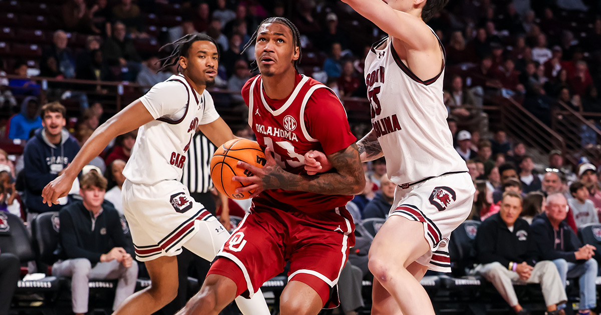 OU suffers fifth straight loss, falls to South Carolina
