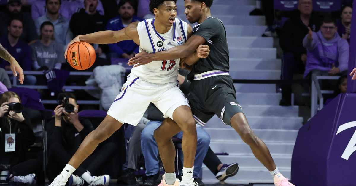 Fast recap: Strong late run powers Kansas over Kansas State