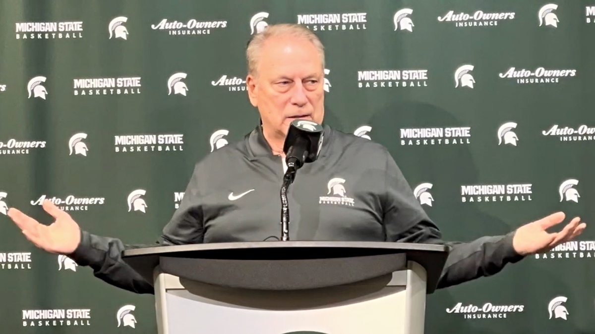 With rivalry game looming, Michigan State's Tom Izzo wants focus despite travel/weather concerns