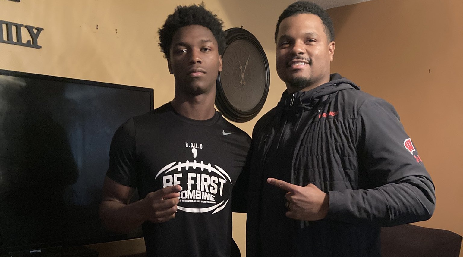In-Home Visit Puts Wisconsin on the Map for 4-Star WR Khristian Jackson
