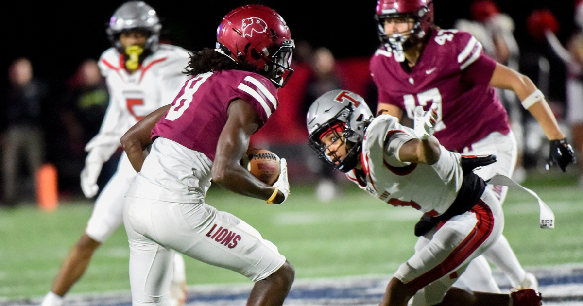 Alabama wideout Deshawn Hall intrigued by Georgia offer