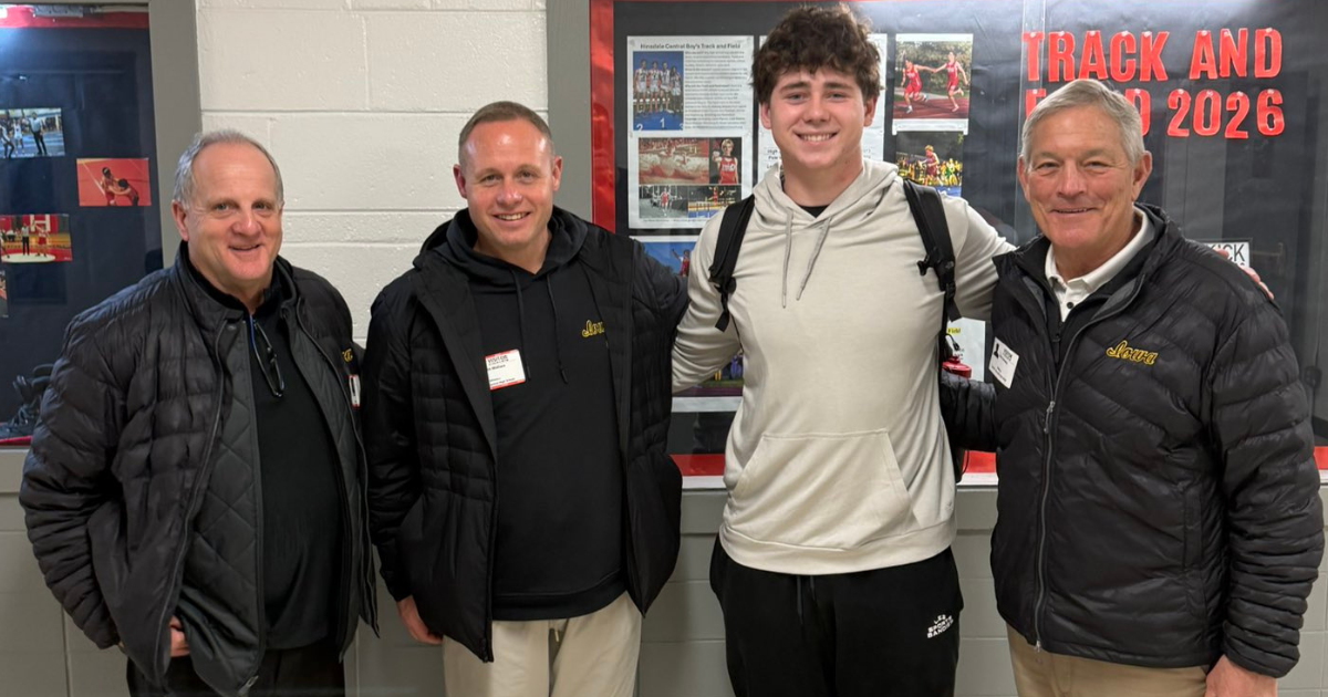 Riordan discusses Iowa junior day