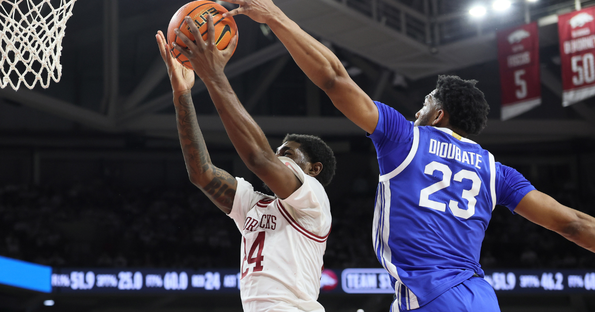 Arkansas ‘out-toughed’ by Kentucky on home floor