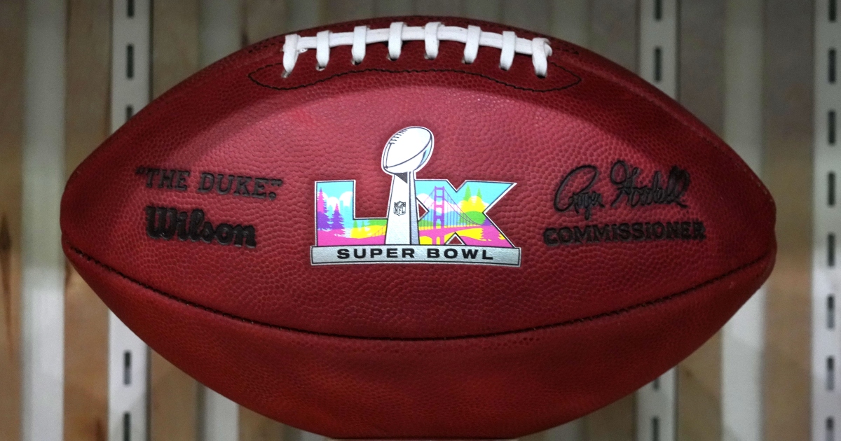 WATCH: Super Bowl LX streaker delays game in 4th quarter, tackled by Patriots WR Kyle Williams