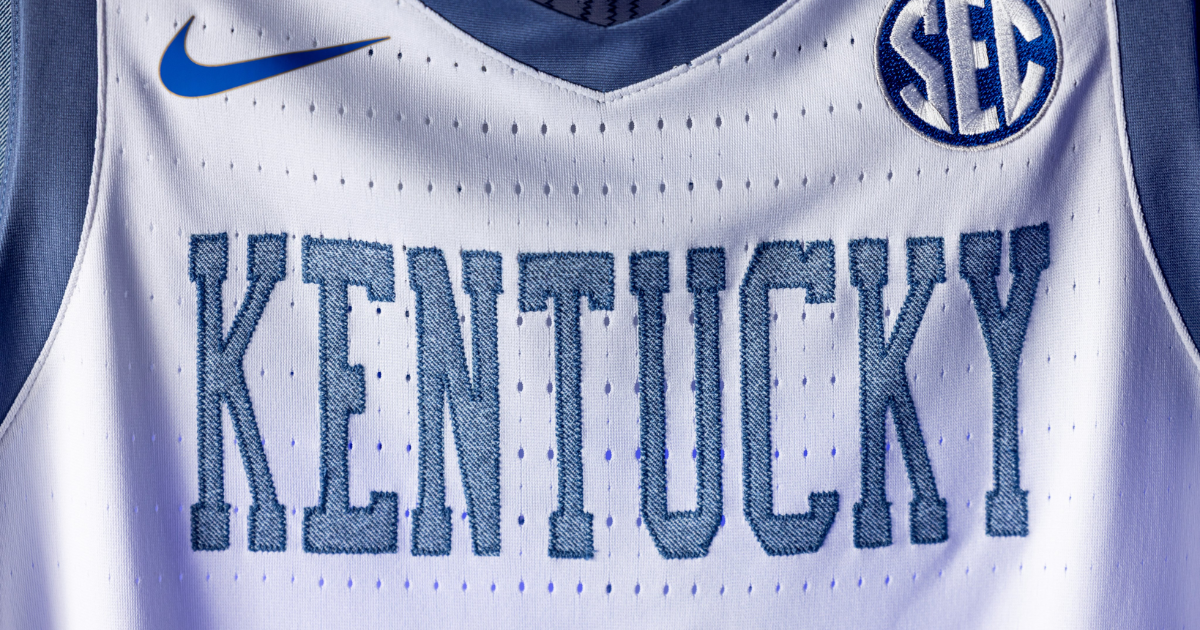 LOOK: Kentucky unveils new denim uniforms for Tennessee game!