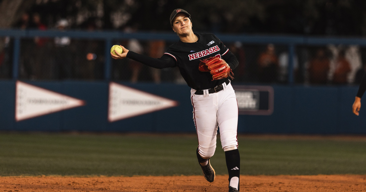 No. 9 Nebraska upsets defending national champions No. 1 Texas 8-5