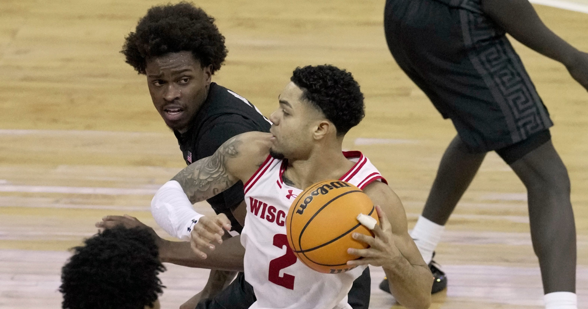 Tom Izzo takes blame for Michigan State’s defensive issues in loss at Wisconsin