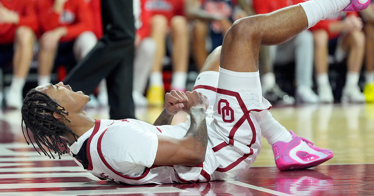 Report Card: Sooners catch fire, cruise past Georgia