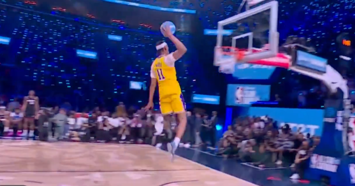 WATCH: NBC broadcast roasts Dwight Howard, judges over Jaxson Hayes score after unimpressive dunk