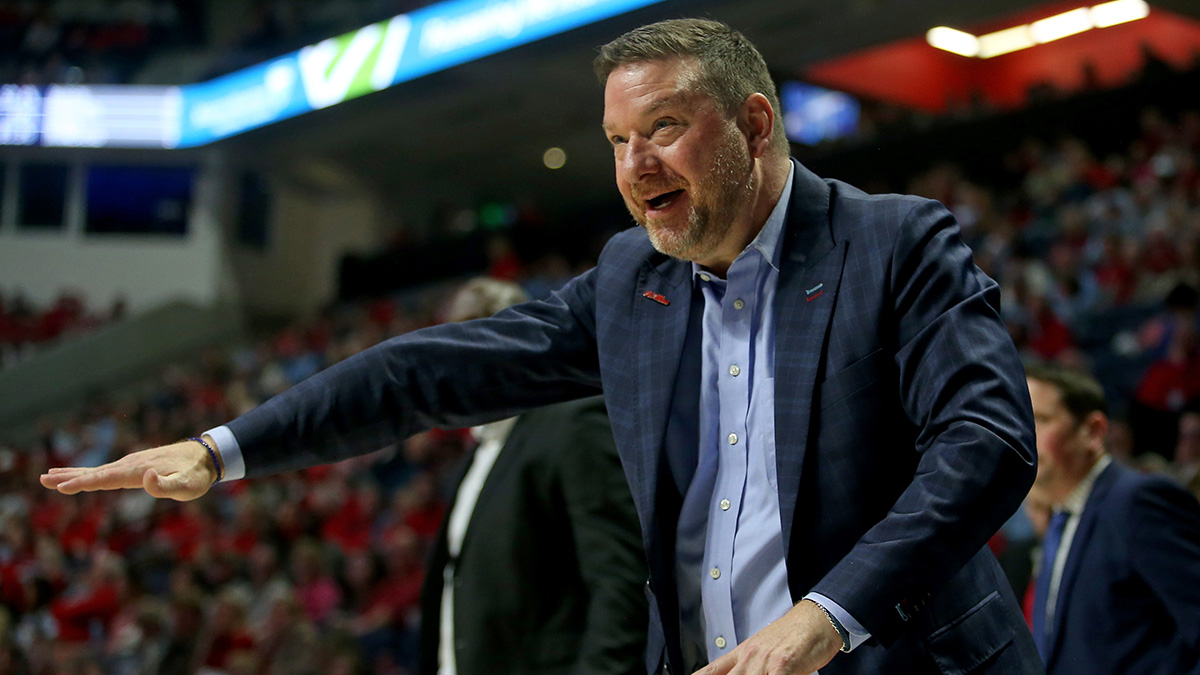 5-star SG Ryan Hampton rescheduling official visit to Ole Miss