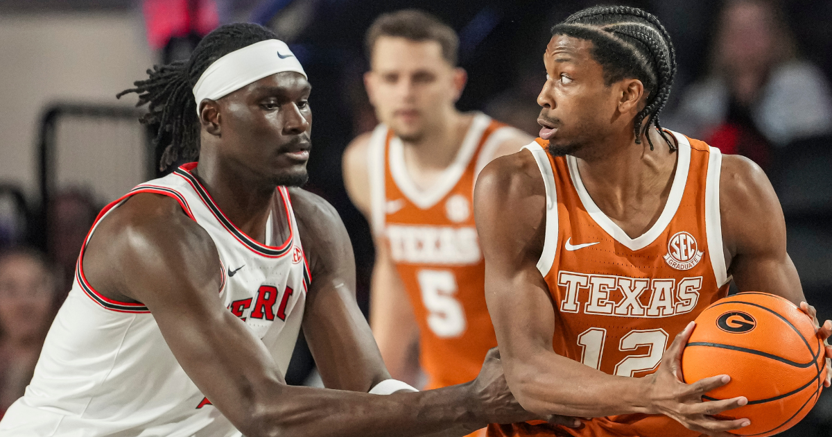 Three Point Play: Georgia’s hot shooting outing in Athens ends Texas’ win-streak