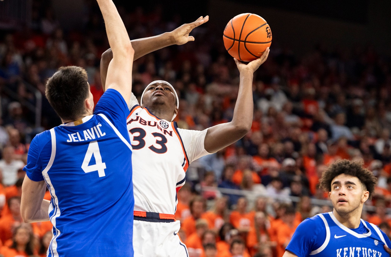 DRUMROLL: Kentucky vs. Auburn