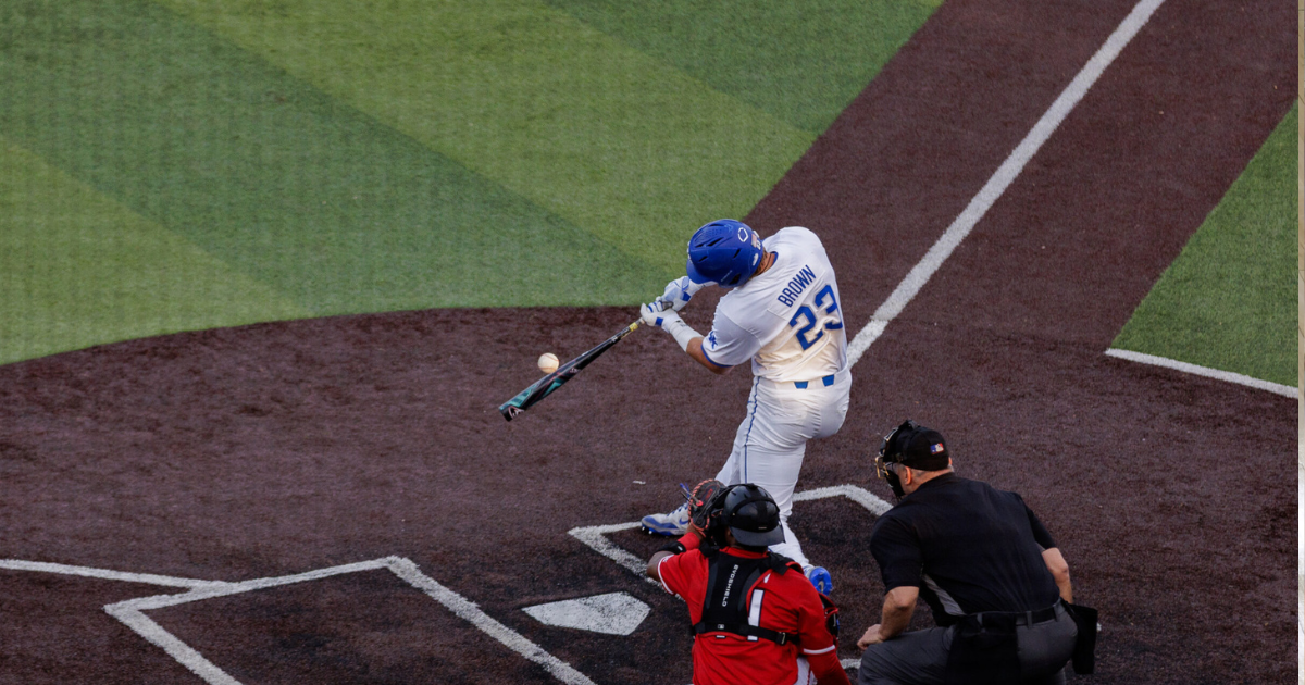 Kentucky will attempt to heat up bats in midweek contest versus WKU