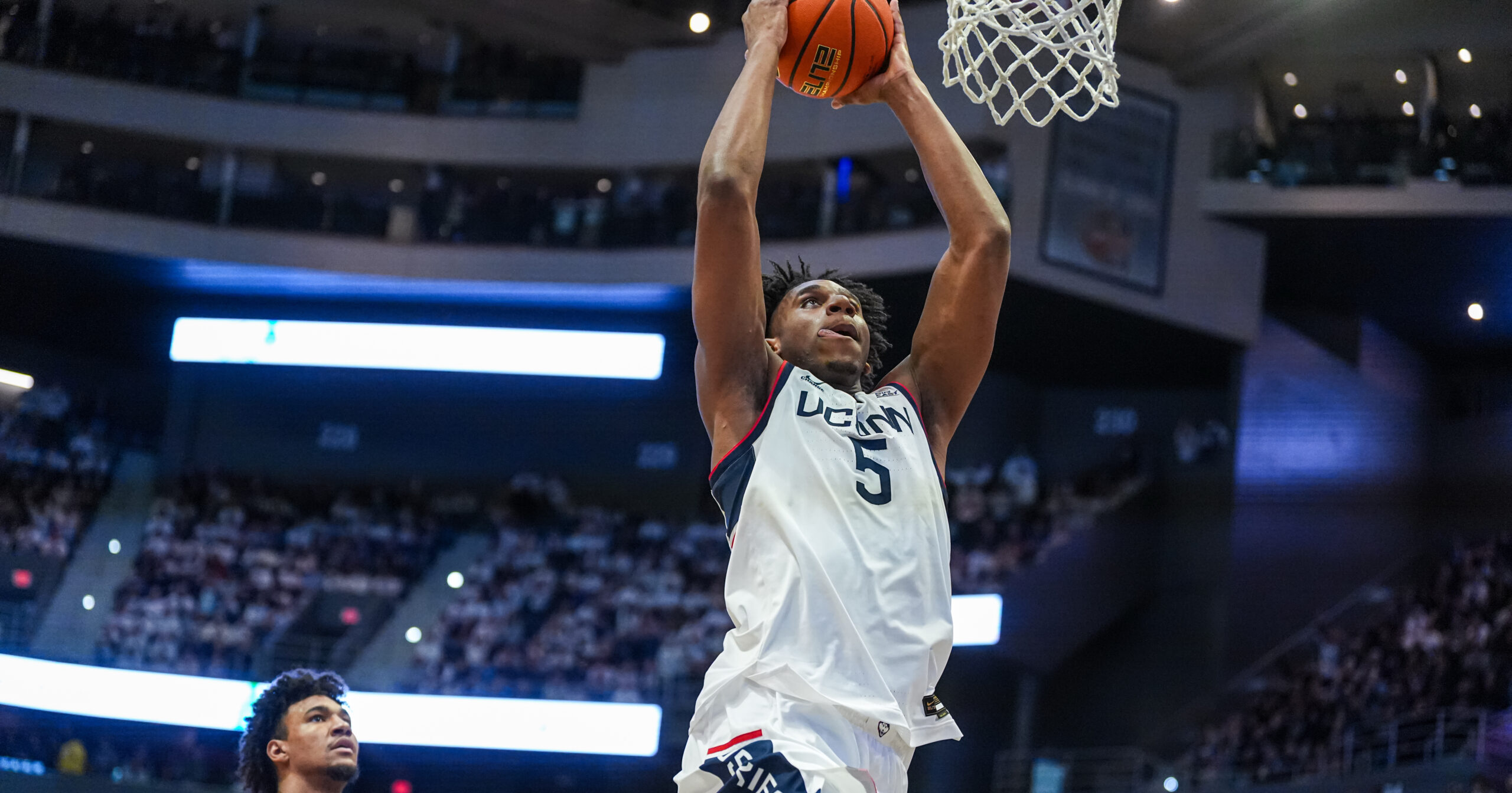 Guard the Yard: UConn blasts St. John's 72-40 behind smothering defense