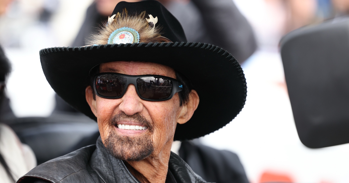 Richard Petty compares Carson Hocevar to Dale Earnhardt, offers cautionary advice