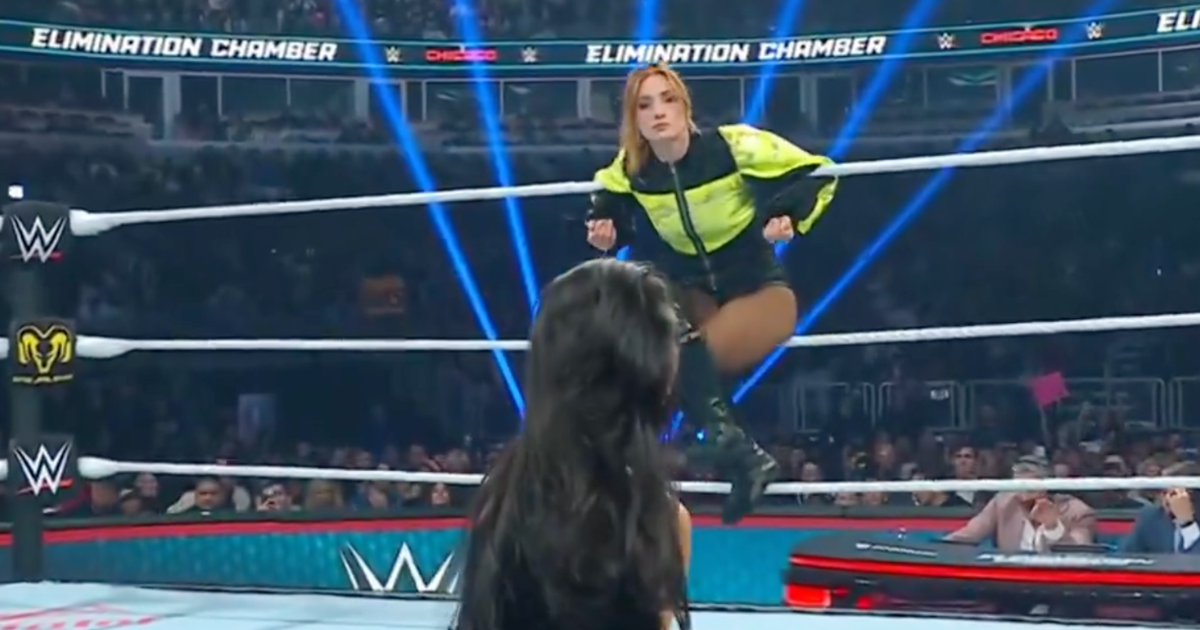 Women's Intercontinental Title match ends in controversial fashion at Elimination's Chamber