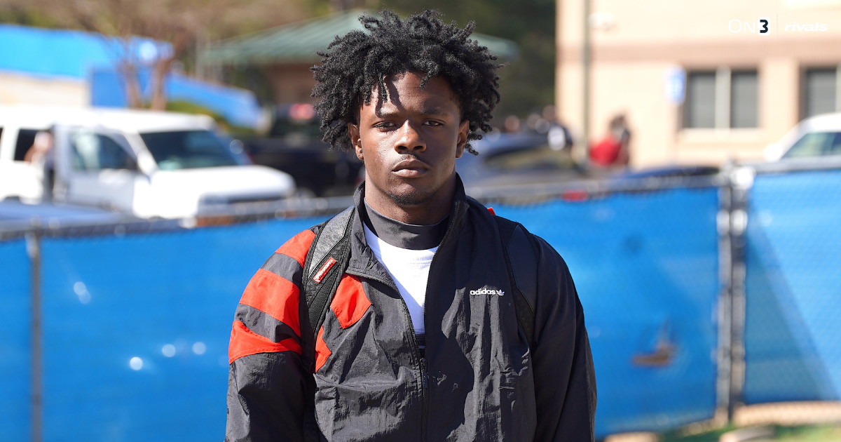 The Sevens Defensive Intel: Elite flip target sets official visit, Miami leads for Top 100 DB