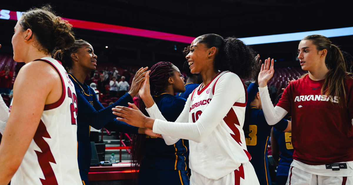 PREVIEW: Can Kentucky go 2-0 at Arkansas in one weekend?