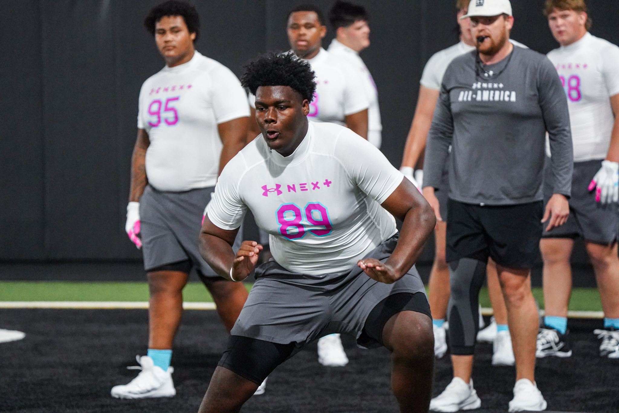 Three schools, including Oklahoma, in the fight for a blue-chip OL