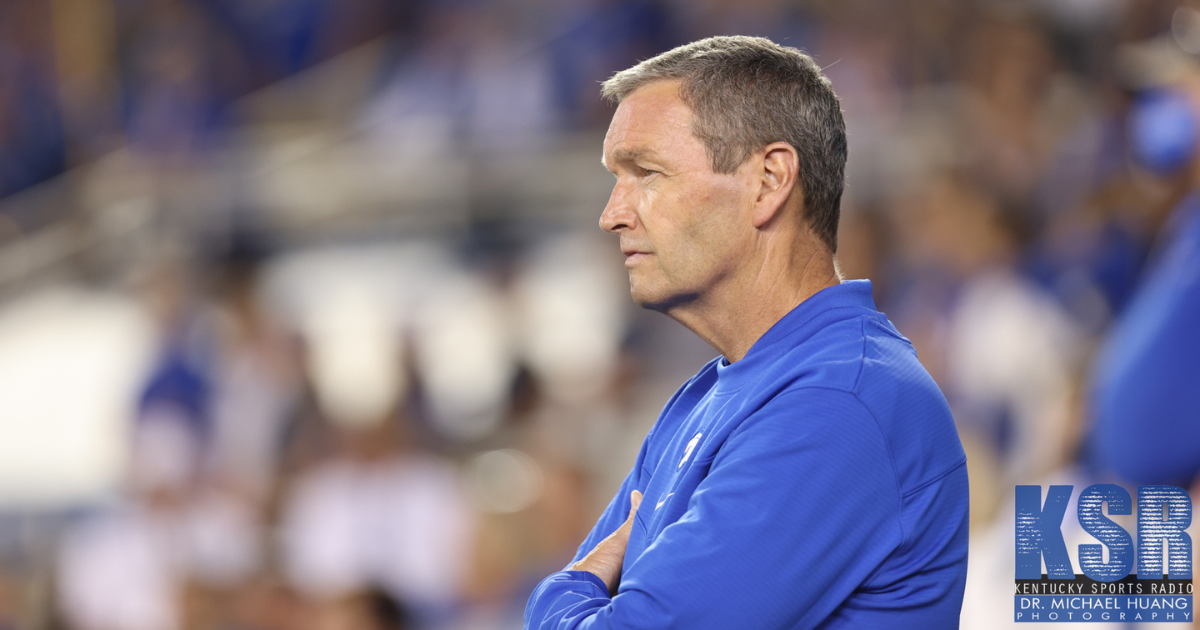 UK confirms Mitch Barnhart will retire as AD in June, take on new role